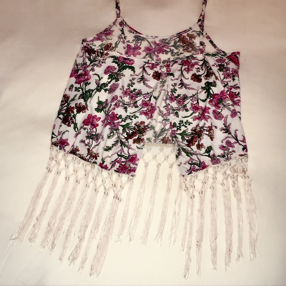 Women’s Vintage Fringe Festival Top - Picture 2 of 6